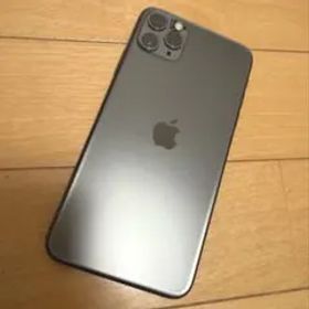 バッテリー最大容量100%Apple iPhone 11 Pro max本体