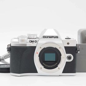 オリンパス Olympus OM-D E-M10 Mark III 16.1MP Silver Camera Body 4217 shots [新品同様] #Z5686A