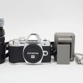 C301948) OLYMPUS OM-D E-M10 mark iii ミラーレス一眼 ダブルレンズキット
