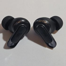 JBL TOUR PRO 3 完全ワイヤレスイヤホン ブラック 動作確認済 2