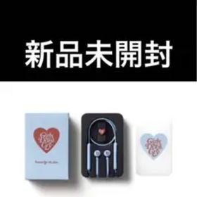 Girls Don't Cry × Beats by Dr.Dre Flex