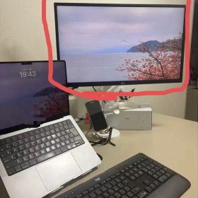 LG 4k 27UL500-W 27インチ 無スタッド