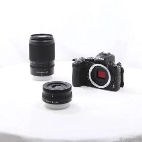 〔中古品〕 Z 50 ダブルズームキット【262】