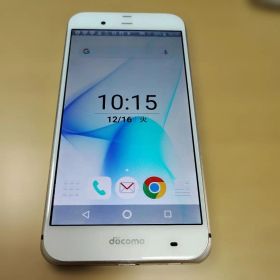 AQUOS SH-04H docomo ホワイト