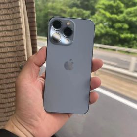 Apple iPhone 13 Pro スペースブラック