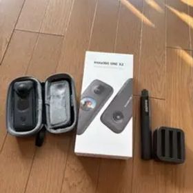 Insta360 ONE X2 本体 + 付属品