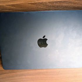 Apple MacBook Air M2 13.6インチ 16GB/2TB