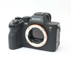 【中古】 《美品》 SONY α7RV ボディ ILCE-7RM5 [ デジタルカメラ ]