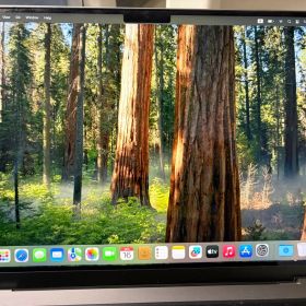 Apple MacBook Pro 14インチ (2023)