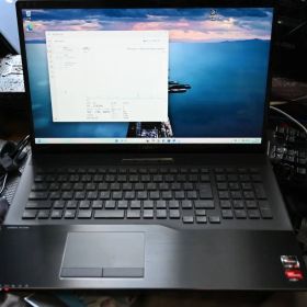 【大画面＆高性能】富士通 FMV LIFEBOOK NH90/F3 Ryzen 7 5800U搭載／メモリ16GB／超高速512GB SSD搭載！ 広々17.3型フルHD液晶で快適作業◎ HDMI入力対応でゲーム機の映像も表示可能！