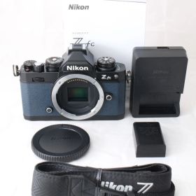 ☆プレミアムエクステリア（ミッドナイトグレー）・ショット数3650☆ Nikon ミラーレス一眼 Z fc ボディ ブラック Zfc #R398