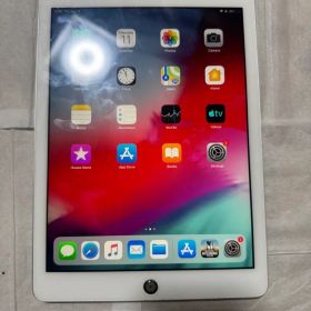Apple iPad 第5 Generation 32GB シルバー