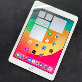 【中古品】Wi-Fi版 iPad 6 32GB シルバー