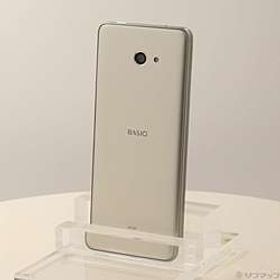 〔中古品〕 BASIO4 32GB シャンパンゴールド KYV47SNU UQ mobile SIMフリー ［5.6インチ有機EL／MediaTek MT6761］〔中古品〕 BASIO4 32GB シャンパンゴールド KYV47SNU UQ mobile SIMフリー ［5.6インチ有機EL／MediaTek MT6761］