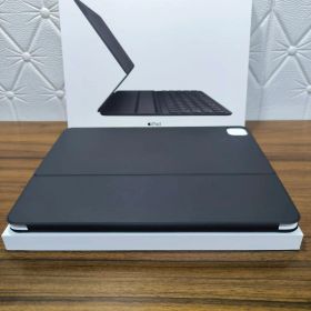 Apple iPad Smart Keyboard Folio 12.9インチ