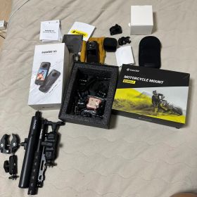 Insta360 X3 アクションカメラ 本体とアクセサリー