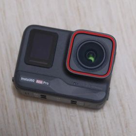 Insta360 Ace Pro アクションカメラ