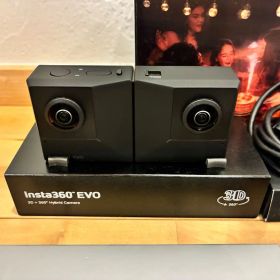 美品‼️Insta360 EVO 3D・360度ハイブリッドカメラ