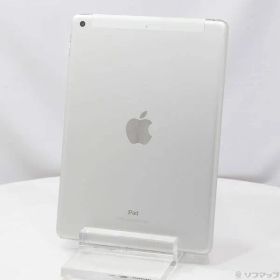 〔中古品〕 iPad 第5世代 32GB シルバー MP1L2J／A auロック解除SIMフリー【297】