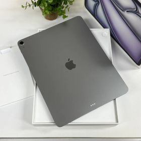 新品同様 iPad Air M3チップ 128GB 13インチ Wi-Fiモデル