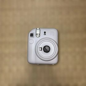チェキ instax mini 12