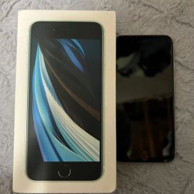 Apple iPhone SE (第2世代) 128GB