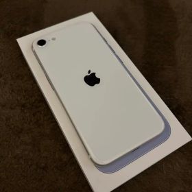 Apple iPhone SE (第2世代) ホワイト