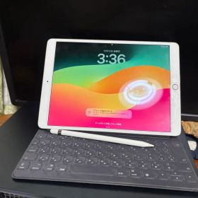 iPad Pro 10.5インチ ＋Apple Pencil +純正キーボード