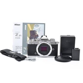 ニコン(Nikon)の《ショット数 2,463回》ニコン NIKON Z fc ボディ シルバー(ミラーレス一眼)