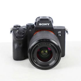 【中古】 (ソニー) SONY ILCE-7M3K アルフア7 III レンズキツト【中古カメラ デジタル一眼】 ランク：B