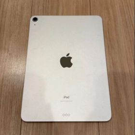 Apple iPad Air 4世代 10.9インチ シルバー