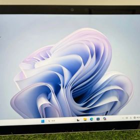 【未使用品☆2in1 ノート】office2021☆カメラ付☆ 10.5インチ☆GB/SSD64GB+SD256GB/Intel N200☆Microsoft Surface Go4