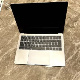 MacBook Pro 2016 13インチ 256GB i5