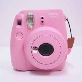【12/19(金)20時〜全品ポイント10倍！要エントリー！】フジフィルム FUJIFILM インスタントカメラ ストロベリー instax mini 8+ 【中古】