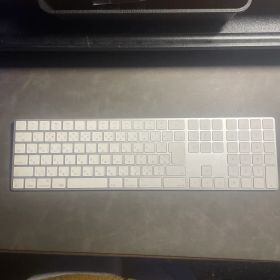 Apple Magic Keyboard - 日本語(JIS) ライトニング端子