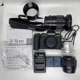 Fujifilm X-S10 ミラーレス一眼カメラ 付属レンズ多数