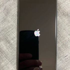 iPhone SE (第3世代) ミッドナイト本体128G 極美品もジャンク扱い