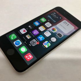 【金モバ】★大特価★美品★simフリー★iPhone SE 第3世代 (SE3)/64GB★スターライト★バッテリー84％★利用制限〇★Apple★ios★