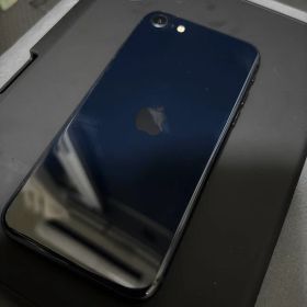 Apple iPhone SE3 ブラック 本体 SIMフリー