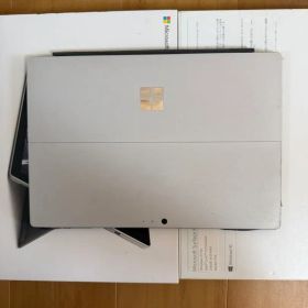 Surface pro 5 i5 7300U/ram8gb/ssd256gb