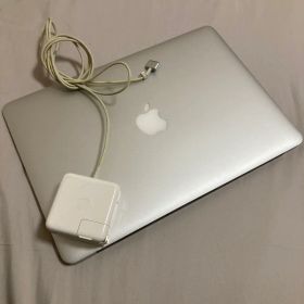 Apple MacBook AIR 2017年シルバー 充電器付き