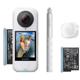 【ポイント10倍】 Insta360 ビデオカメラ Insta360 X4 Air スターターキット [アークティックホワイト] [タイプ：アクションカメラ 画質：8K 撮影時間：105分 本体重量：165g 撮像素子：1/1.8型] 【P10倍】