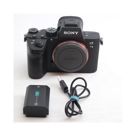 SONY(ソニー) フルサイズ ミラーレス一眼カメラ α7III ボディ(レンズなし) ブラック ILCE-7M3