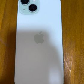 SIMフリー箱付き iPhone15 256GB グリーン