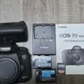 値下げ Canon EOS 7D Mark II 動作確認済み