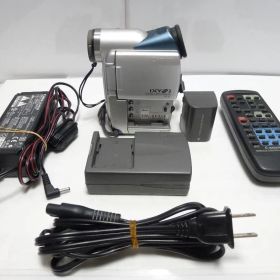 訳有りジャンク品 Mini DV キャノンビデオカメラ DM-IXY DＶ 3