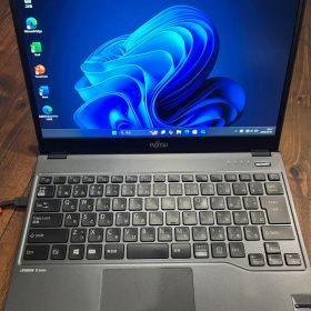 【美品】Lifebook U938/S 第8世代i5 バッテリー◎➕おまけ