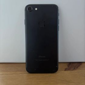 iPhone 7 ブラック