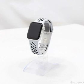 【中古】Apple(アップル) Apple Watch Series 6 Nike GPS 40mm シルバーアルミニウムケース ピュアプラチナム／ブラックNikeスポーツバンド 【371-ud】