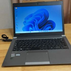 軽量薄型☆ dynabook R63 i3-4030U 8GB SSD128